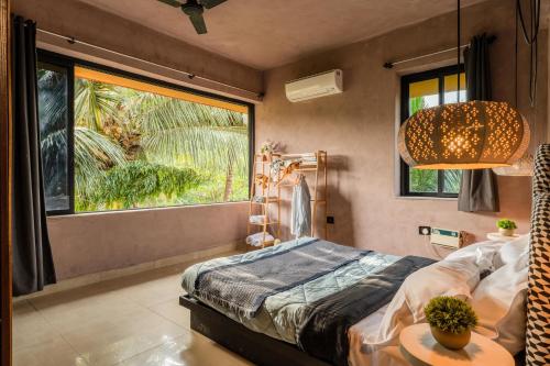 Mossy - Aesthetic 2BHK Apartment - Vagator, Goa By StayMonkey