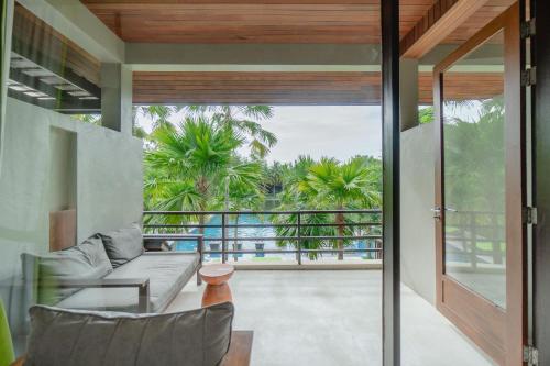 Pattara Resort & Spa in Wat Chan