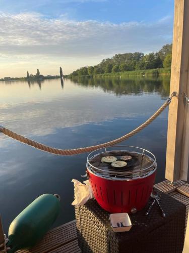 Hausboot NautikHus auf der Havel