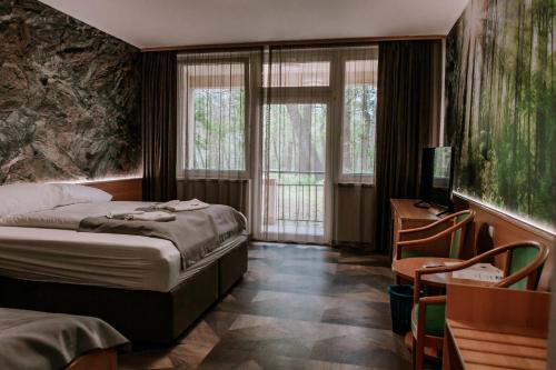 Park Hotel - main image