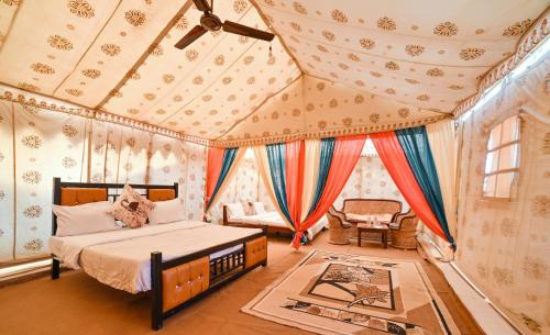 KK DESERT RESORT & CAMP