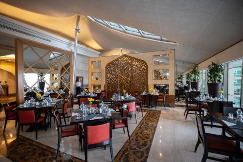 Restaurant, Makkah Clock Royal Tower, A Fairmont Hotel in Mecca