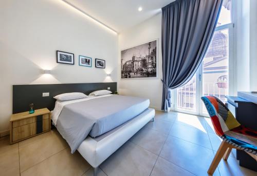 Napoli Squares Suites, Napoli