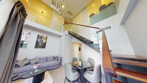 Duplex Apartment image 6