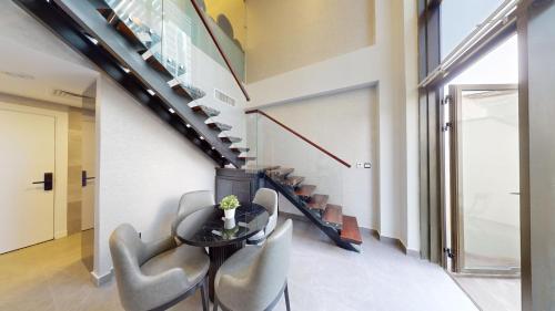 Duplex Apartment image 2