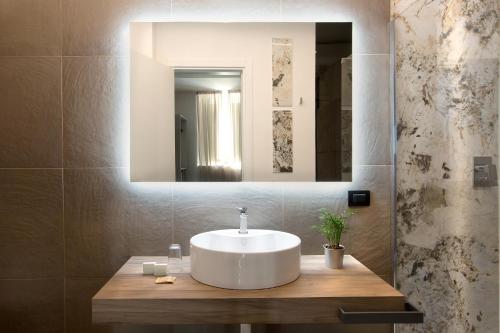 Hotel Diamond - image 9