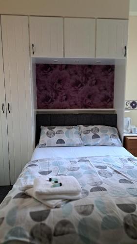 Fern Villa Hotel - Albert Road - image 7