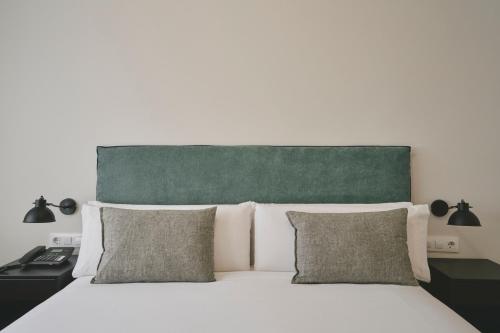 Tres Torres Atiram Hotels - image 7