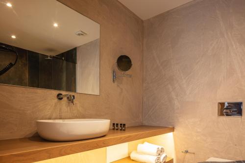 Junior Suite image 2
