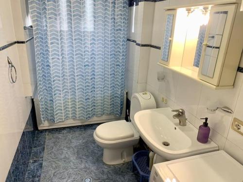 “City Center View” 2 bedroom Apartment, Tirana (photo 10)