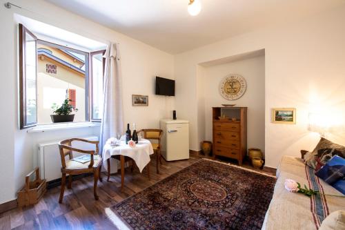  Angeli Caslano - Happy Rentals in Caslano