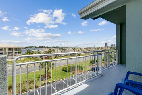 445 Fort Pickens Rd - image 4