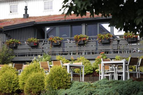 Fjordbris Hotel - image 12