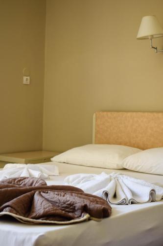 1 double bed