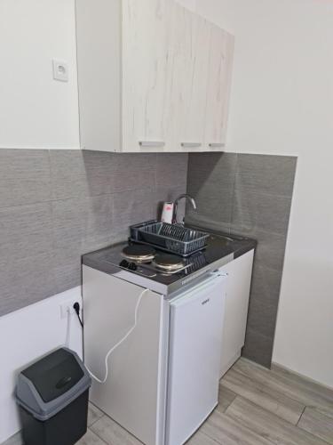 Kjøkken, Studio apartmani Banja Koviljaca in Banja Koviljaca