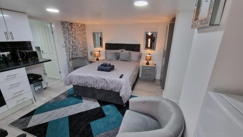Comfy Studio apartment with Wi-Fi and Smart TV, Leeds (Foto 2)