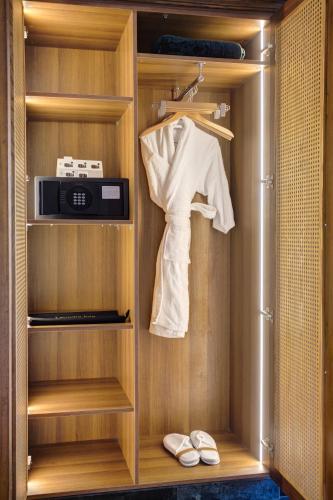 Bratus Hotel Aqaba Room Type - Deluxe Double Room with Balcony