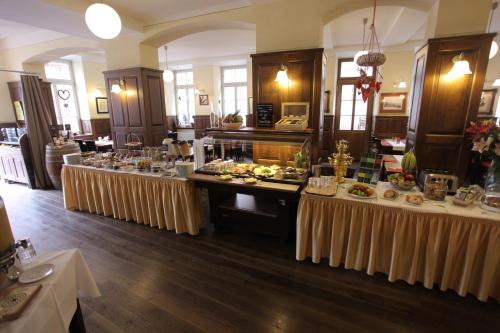 Ételek és italok, Hotel Goldener Falke near Heiliggeistkirche