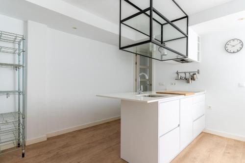 Three-Bedroom Apartment image 9