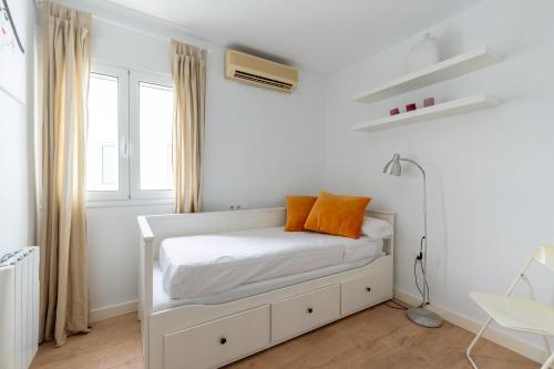 Three-Bedroom Apartment image 3