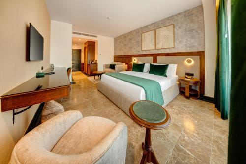 Bratus Hotel in 아카바