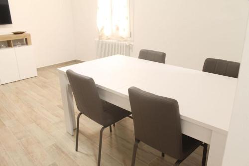 Appartamento San Vitale - image 3