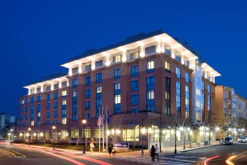 Hilton Garden Inn Shirlington - Hotel - Arlington