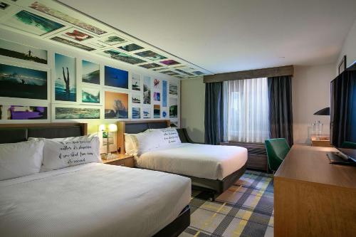 The Kinney San Luis Obispo Tapestry Collection by Hilton - image 37