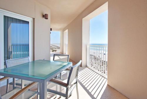 Hilton Pensacola Beach - image 6