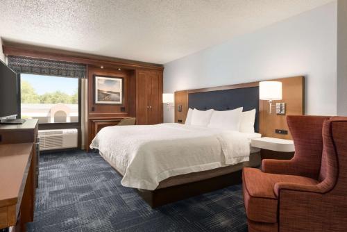 Hampton Inn Wausau - image 10