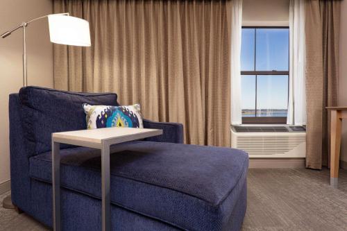 Premium King Room - Water View