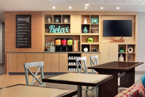 Home2 Suites By Hilton Menomonee Falls Milwaukee - image 11