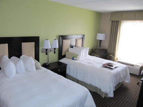 Hampton Inn Lindale/Tyler - image 8