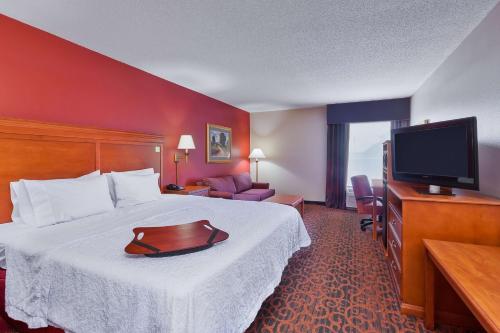 Hampton Inn Marion – Marion, IL
