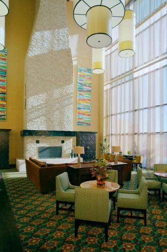 DoubleTree by Hilton Santa Fe - image 11