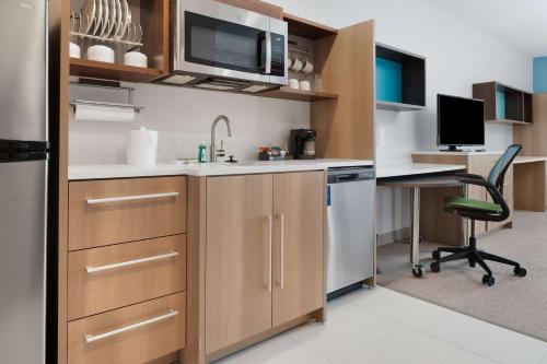 Home2 Suites By Hilton Rowlett Dallas East I-30 Tx - image 13