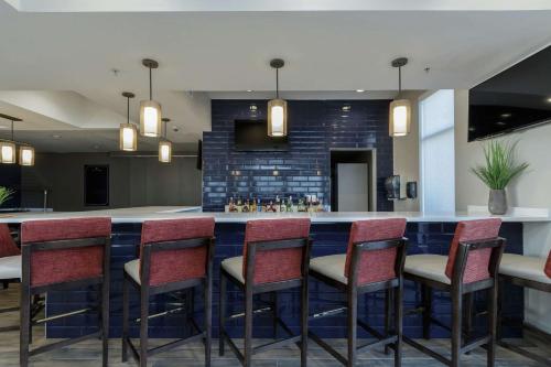 Hilton Garden Inn Elkhart - image 11