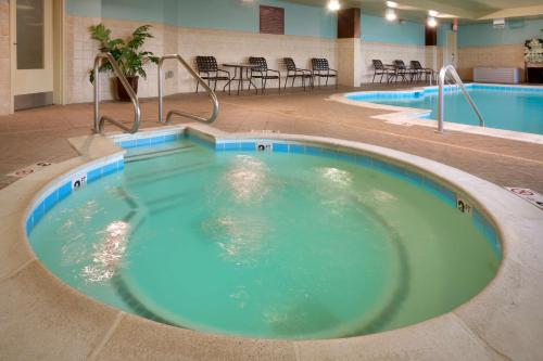 Hilton Garden Inn Clarksville - image 6