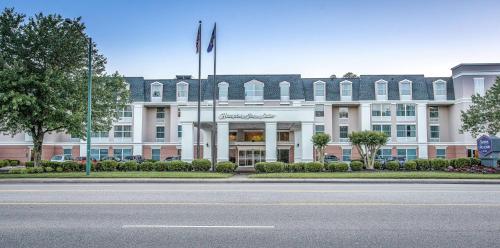 Hampton Inn By Hilton And Suites Williamsburg-Richmond Rd.