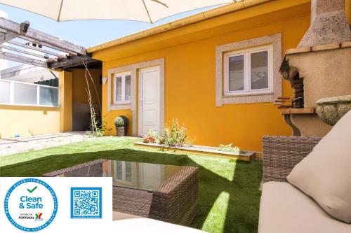 Perafita Yellow House - EcoHost chambre d'hôte Vilar do Pinheiro