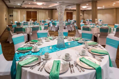 Hilton Garden Inn Detroit Southfield - image 11