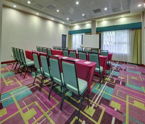 Hampton Inn By Hilton Miami-Coconut Grove/Coral Gables