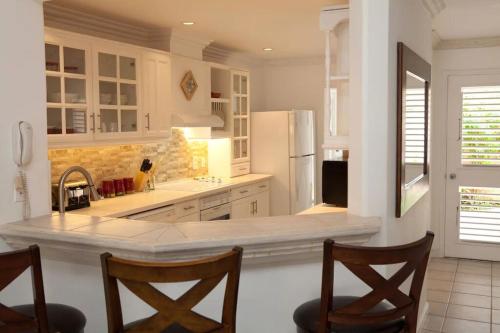 Spinnaker, #127 Port St. Charles Marina, Speightstown - Waterfront Luxury in Speightstown