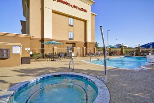 Hampton Inn By Hilton And Suites Brenham