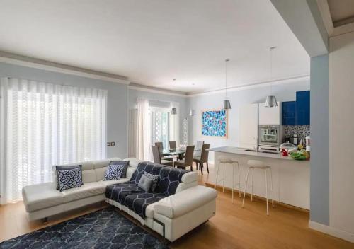 Domus Maximus - 140sqm 5 Stars Luxury Apartment, Rome