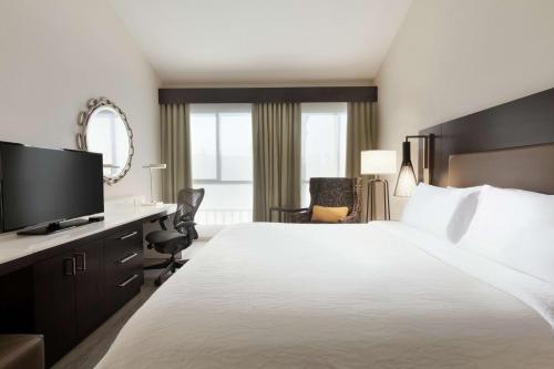 Hilton Garden Inn Cupertino - image 9