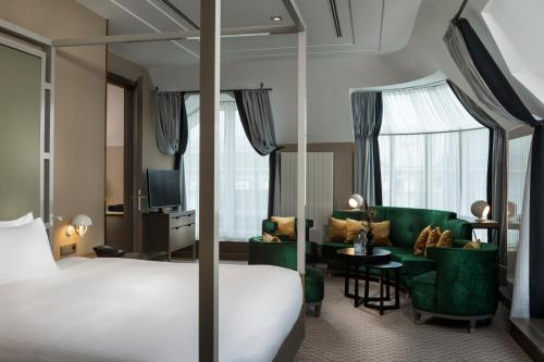 Hilton Vienna Plaza image 12