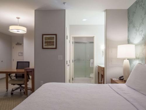 Homewood Suites by Hilton Gateway Hills Nashua