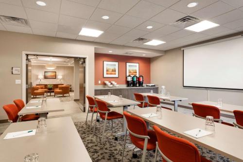 Homewood Suites by Hilton Gateway Hills Nashua