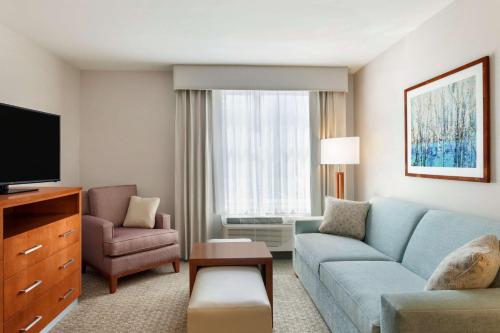 Homewood Suites by Hilton Gateway Hills Nashua